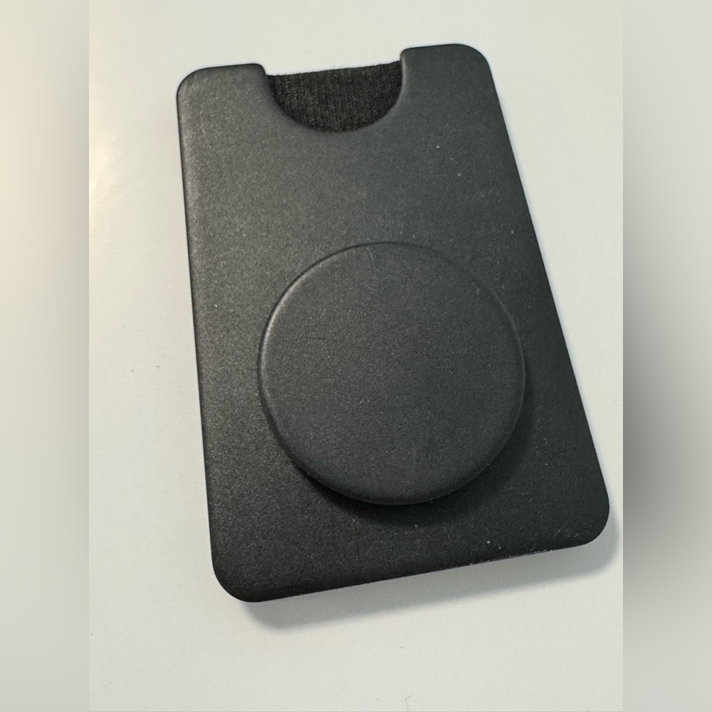 Magsafe Wallet for Apple phones